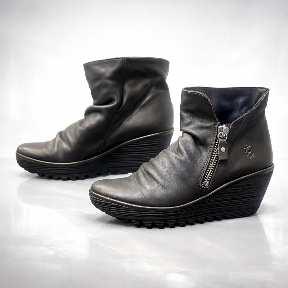 FLY London Black Leather Wedge Ankle Boots EU 42 US 10 500755006